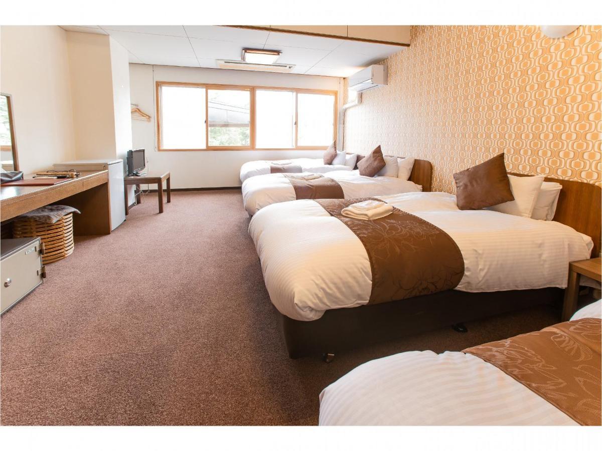 Nomad Hakuba Bed & Breakfast Dış mekan fotoğraf