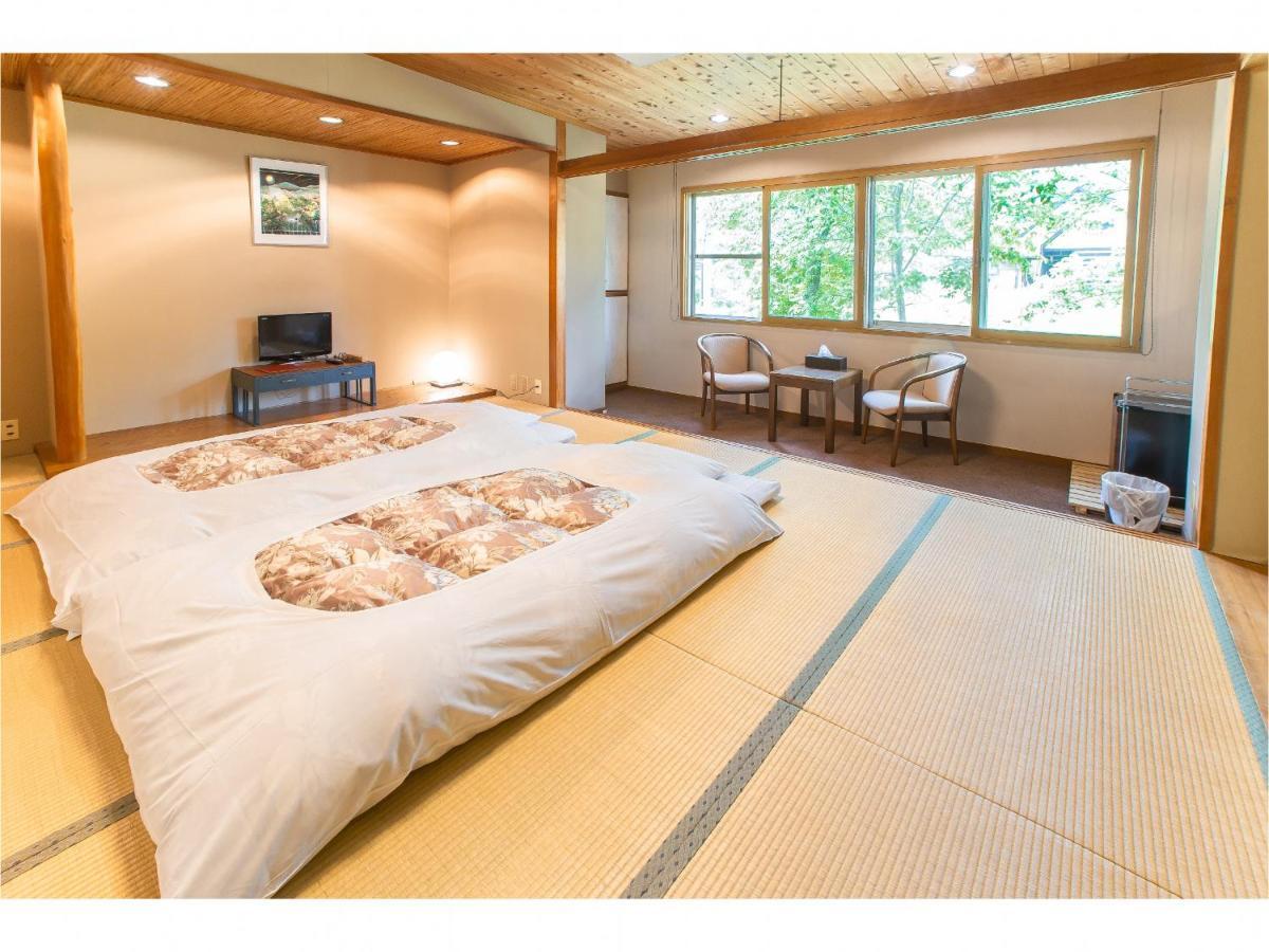 Nomad Hakuba Bed & Breakfast Dış mekan fotoğraf