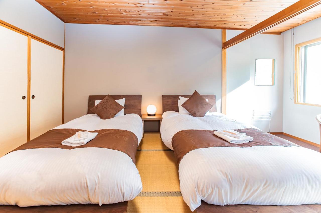Nomad Hakuba Bed & Breakfast Dış mekan fotoğraf